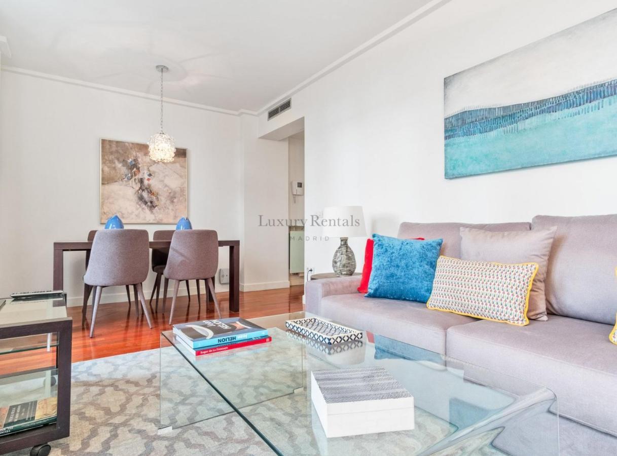Charming 2-Bedroom Apartment In Retiro Perfect Madrid Location Exterior foto